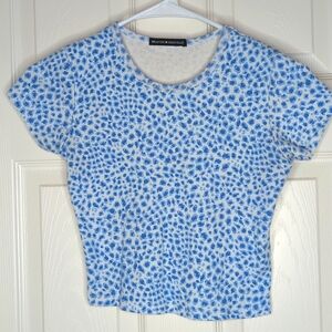 Brandy Melville Ashlyn Blue Cheetah Print Cropped Short Sleeve Shirt